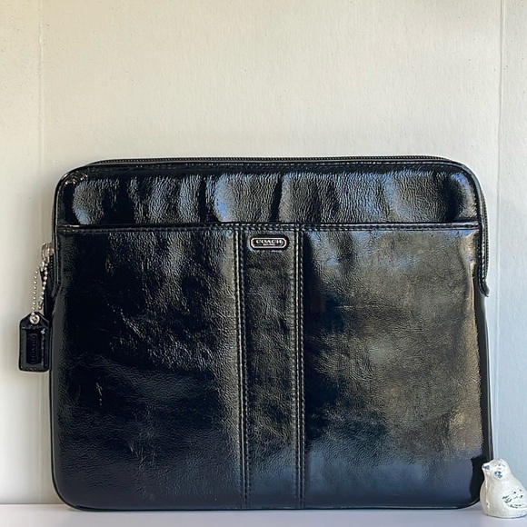 Coach Handbags - COACH Ipad Case